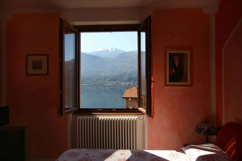 B&B-Foresteria Casa Della Musica Lake Como Манделло-дель-Ларио Экстерьер фото