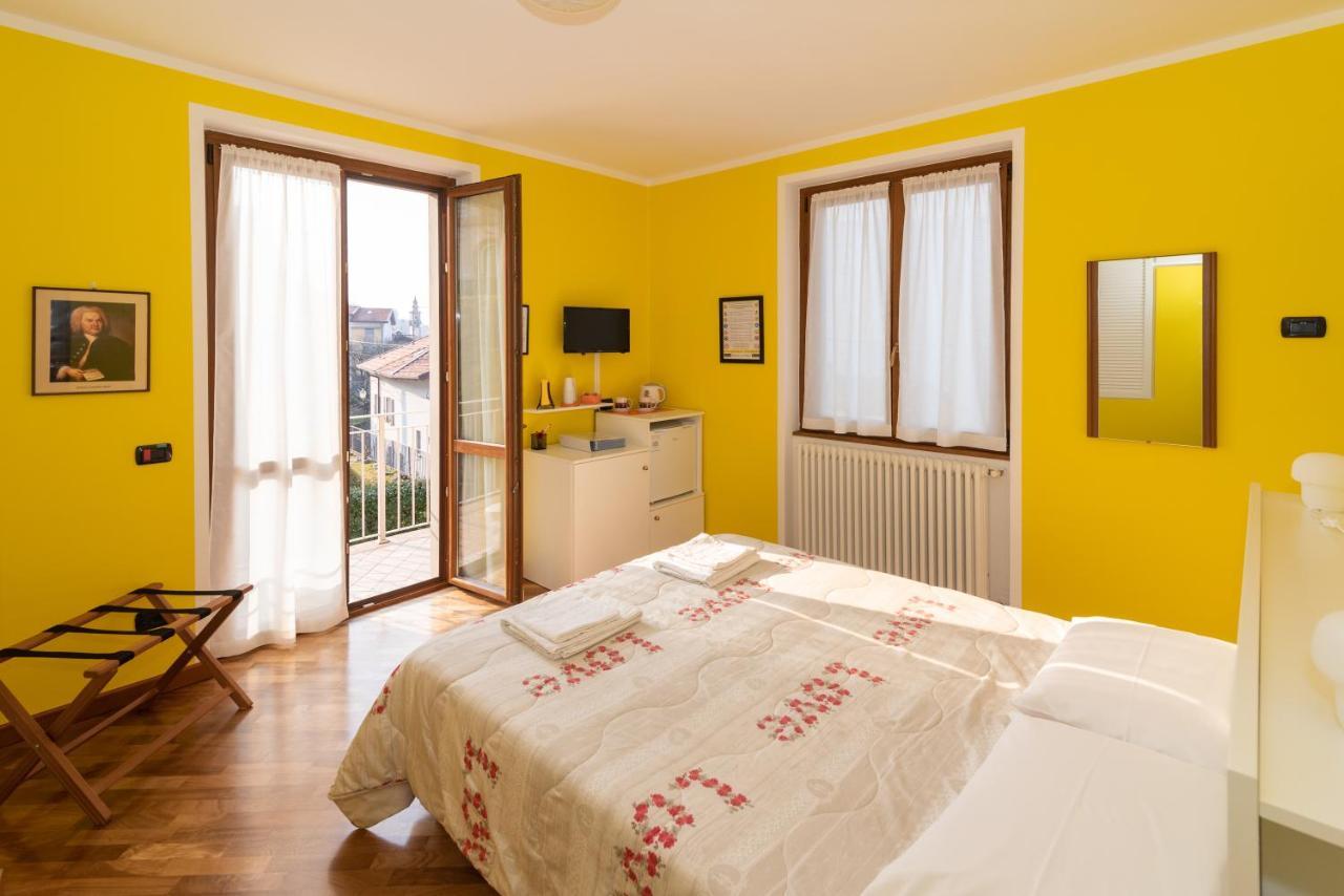 B&B-Foresteria Casa Della Musica Lake Como Манделло-дель-Ларио Экстерьер фото